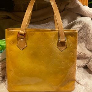 Authentic Louis Vuitton Vernis Houston